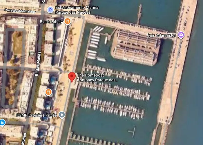 Sleep Aboard A Beautiful Sailboat In - Marina Parque Nacoes Lisbon